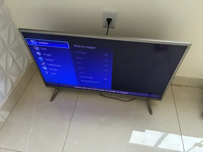 TV Semp 40 polegadas