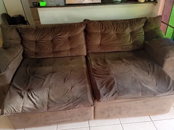 Sofá de 2 lugares usado