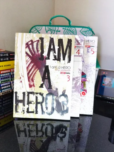 I am a Hero - Vols. 1 ao 3