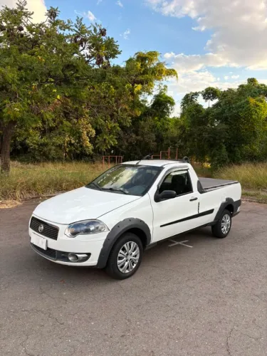 Fiat Strada Trekking 1.4 MPI Fire Flex 8V CS 2011