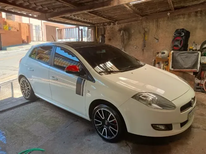 Fiat Bravo Sporting 1.8 Flex 16V 5P 2013
