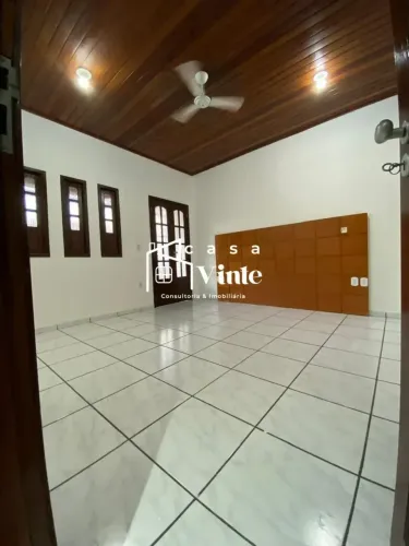 CASA DUPLEX COM PONTO COMERCIAL À VENDA NO BAIRRO NOVO HORIZONTE