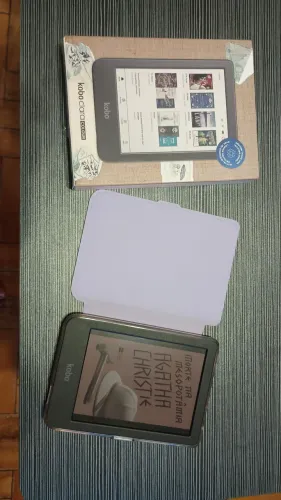 Kobo Clara colour seminovo