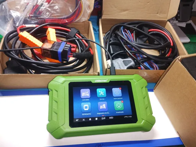Máquina P/ Chaveiro CODE OBDSTAR X300 mini completa Atualizada.