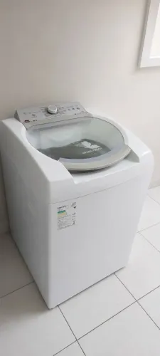 Lavadora Brastemp Clean 11 kg funcionando perfeitamente