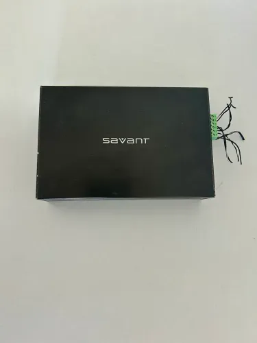 Controlador Inteligente para Automação Residencial SAVANT SSC-0007-10