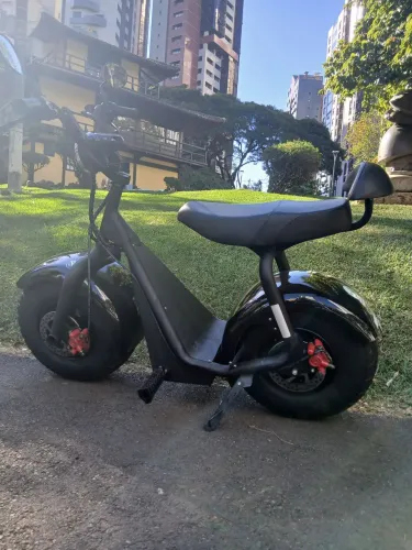 Scooter Elétrica 2 Lugares