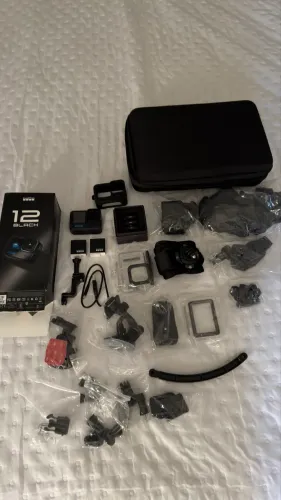 GoPro Hero 12 Black + Bateria/ Filtro ND e Acessórios