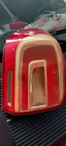 Farol lado esquerdo Renault Sandero usado