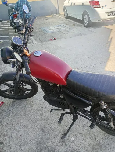 Suzuki intruder 125