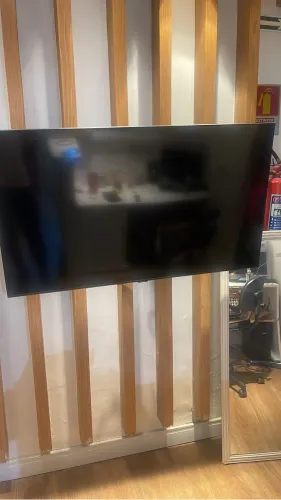 Televisão