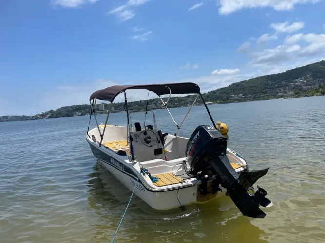 Lancha Corisco 550