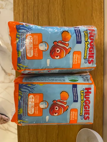 Fralda de piscina Huggies M-G 