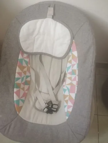 Cadeira de balanço pra bebe