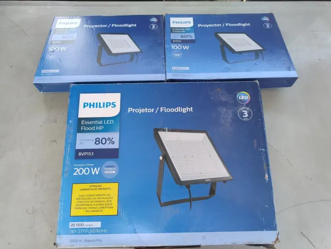 Projetores Philips Essencial LED