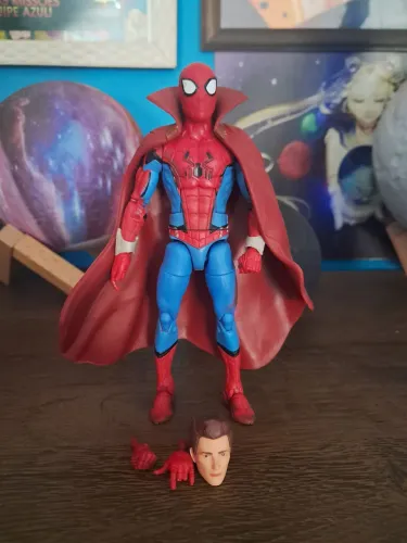 Zombie Hunter Spidey Marvel Legends