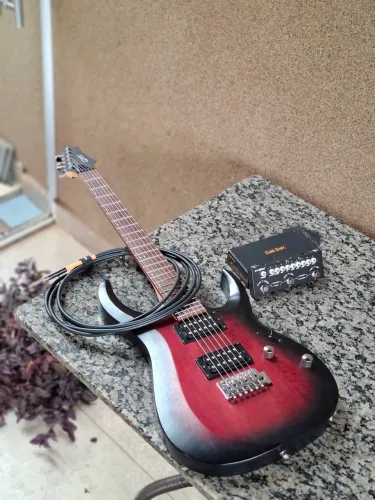 Combo Guitarra Cort X100 + Cabo Tecniforte + Case
