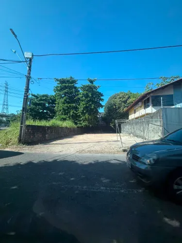 Alugo terreno na Av. das Torres