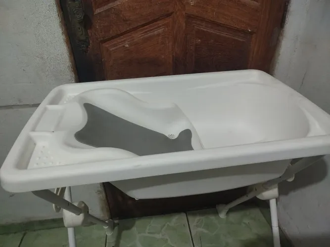 Banheira com suporte 