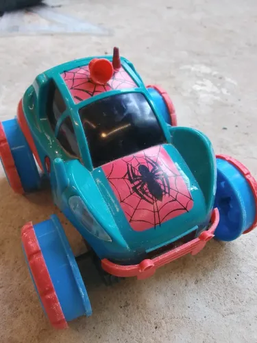 Carrinho do homem aranha 