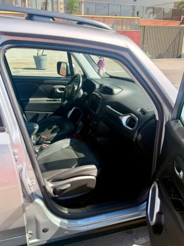 Jeep Renegade Longitude 1.8 4X2 Flex 16V Aut. 2020