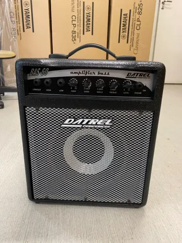 Amplificador para Contrabaixo Datrel BAS 60 60 watts - Novo sem caixa!