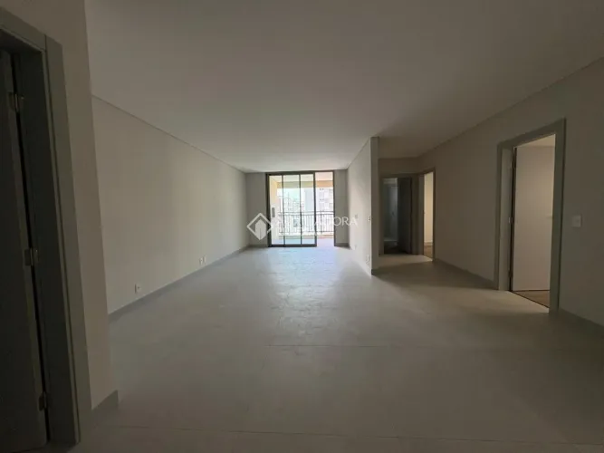La Premier - 3 Suítes | 2 Vagas | Sacada com Churrasqueira- Av. Trompowsky