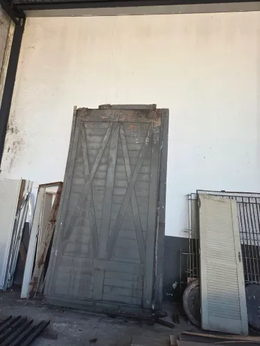 Porta celeiro 4 metros quantidade 6 valor unitario