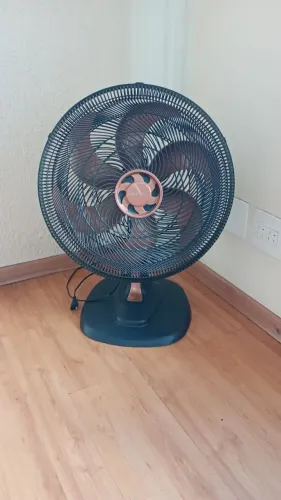 Ventilador de Mesa Ventisol 50cm 6 Pás Turbo 6 com 135W Grade Wind-line Preto/Bronze - 127