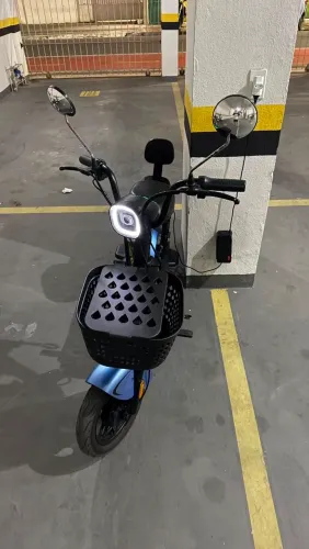 Scooter klosh 500 semi nova estado de zero