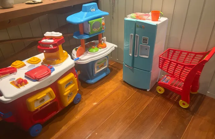 Kit brinquedos infantis - casinha