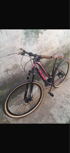 Bicicleta Aro 26 Ksw Sunny 21 V Freio A Disco Preto/ Rosa