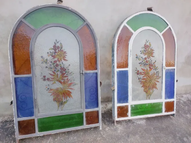 janelas capelinha tipo vitral