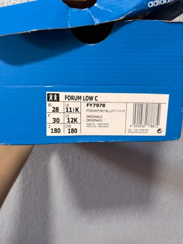 Vendo tênis infantil original Adidas Forum Low C