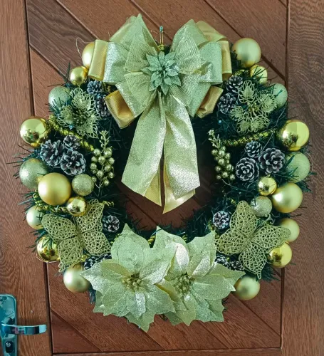 Guirlanda de natal grande dourada