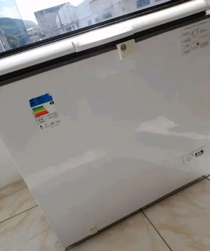 Freezer consul 300 litros super conservado 