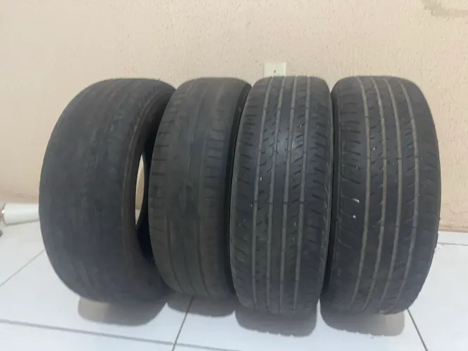 4 PNEUS ARO 15 - 195/65