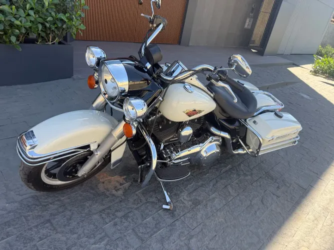 Road King Police