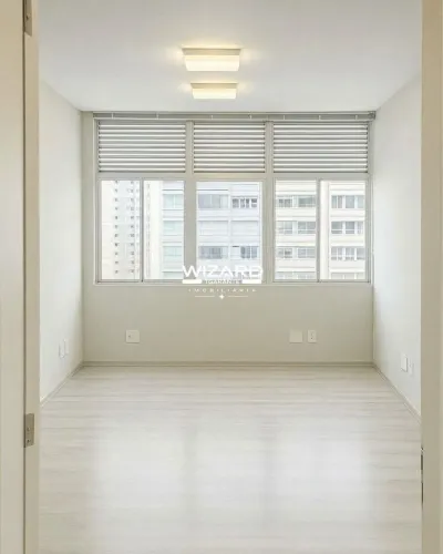 Sala comercial à venda na Avenida Angélica | 26 m² | 1 vaga