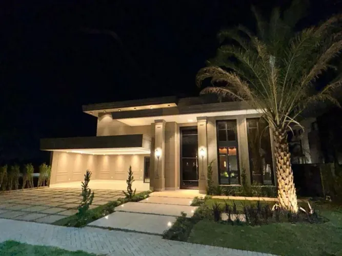 Casa com 4 dormitórios à venda, 378 m² por R$ 5.900.000 - Condomínio Supremo Itália - Cuia