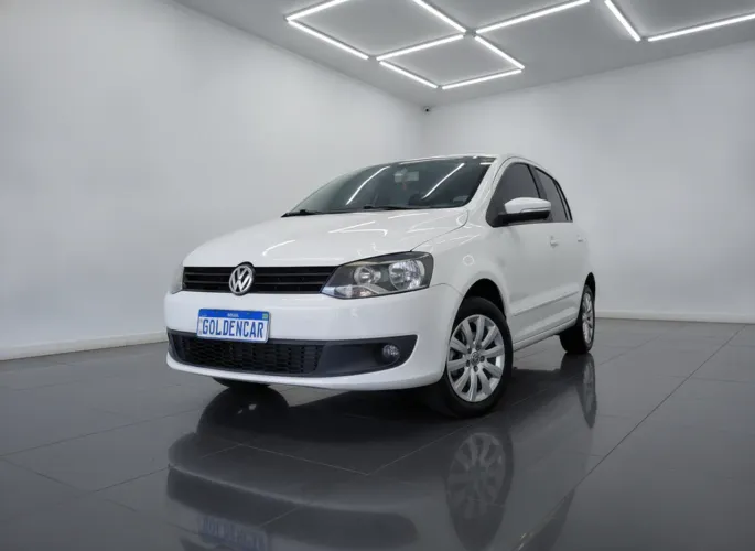 Volkswagen Fox 1.0 MI Total Flex 8V 5P 2014