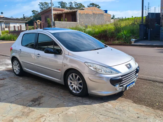 Peugeot 307 Soleil/ Presence 1.6/1.6 Flex 16V 5P 2010
