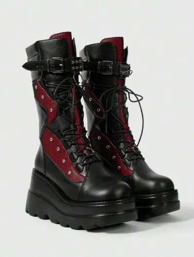Bota gótica punk cano longo
