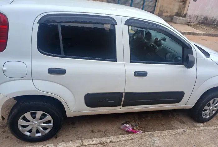 Fiat Uno Vivace/rua 1.0 EVO Fire Flex 8V 5P 2016