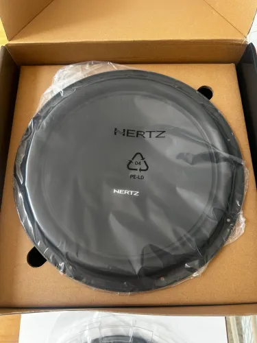 Subwoofer Hertz Cento 12 pol. 700w novo