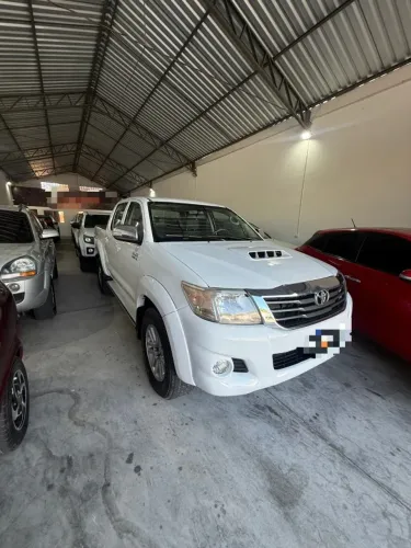 Toyota Hilux CD SRV D4-d 4X4 3.0 TDI Diesel AUT 2012