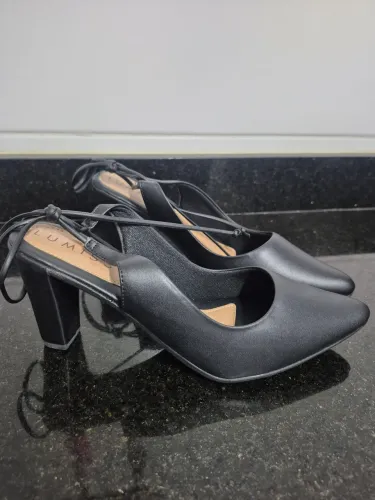Sapato scarpin <br>
