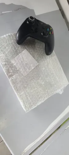 XBOX ONE S 1TB VÁRIOS JOGOS. 2 CONTROLES