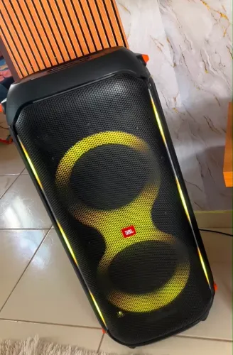 Posta aí também jbl 710