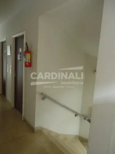 Apartamento com 2 dormitórios no Núcleo Res. Silvio Vilari próximo a Prefeitura Municipal
